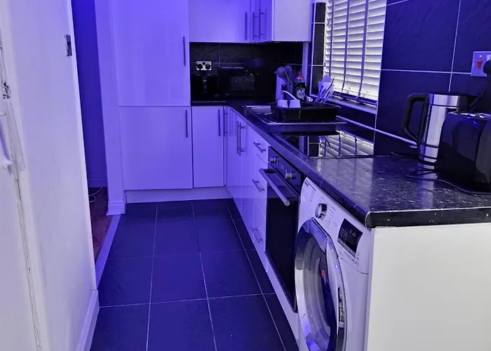 Barnsley Cozy * Little Houghton (South Yorkshire)