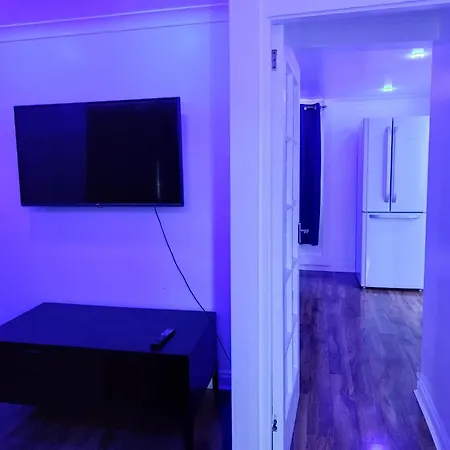 Barnsley Cozy Little Houghton (South Yorkshire)